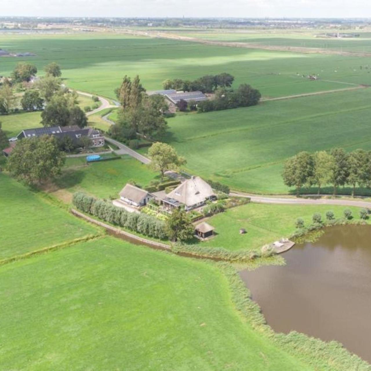Kamperveen Aan De Hoge Weg B&B 외부 사진